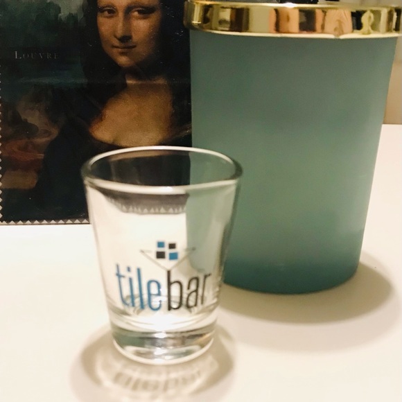 Shot g l a s s ๐ฅ - Picture 3 of 5